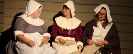 Volunteers at Thanksgiving Exposed show the Pilgrim journey.